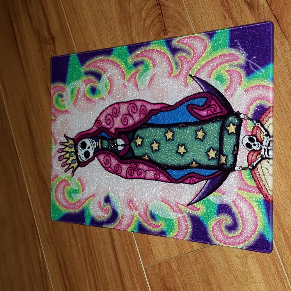Dia de los Muertos glass cutting board